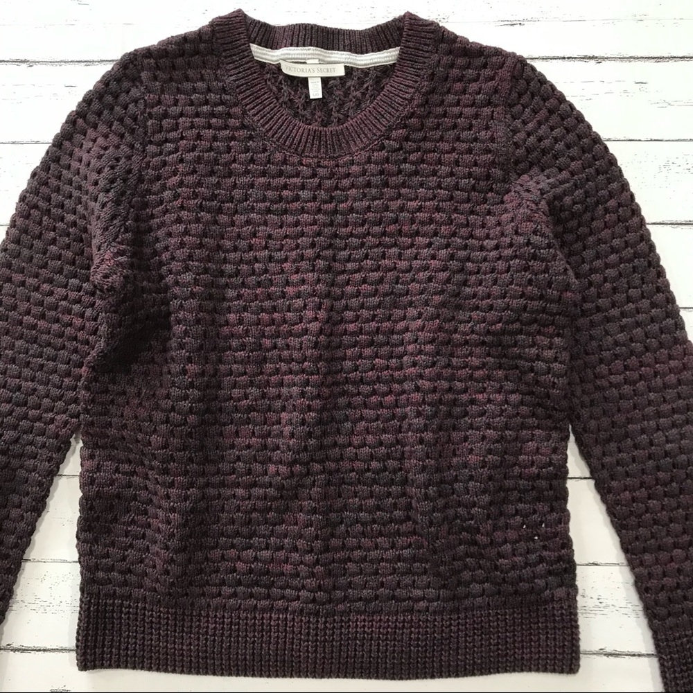 NWOT Victoria’s Secret Slim Fit Chunky Knit Marled Crewneck Sweater - Picture 3 of 16